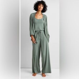 NWT!! State of Day 3 Piece Pajama Set Organic Green Size Small